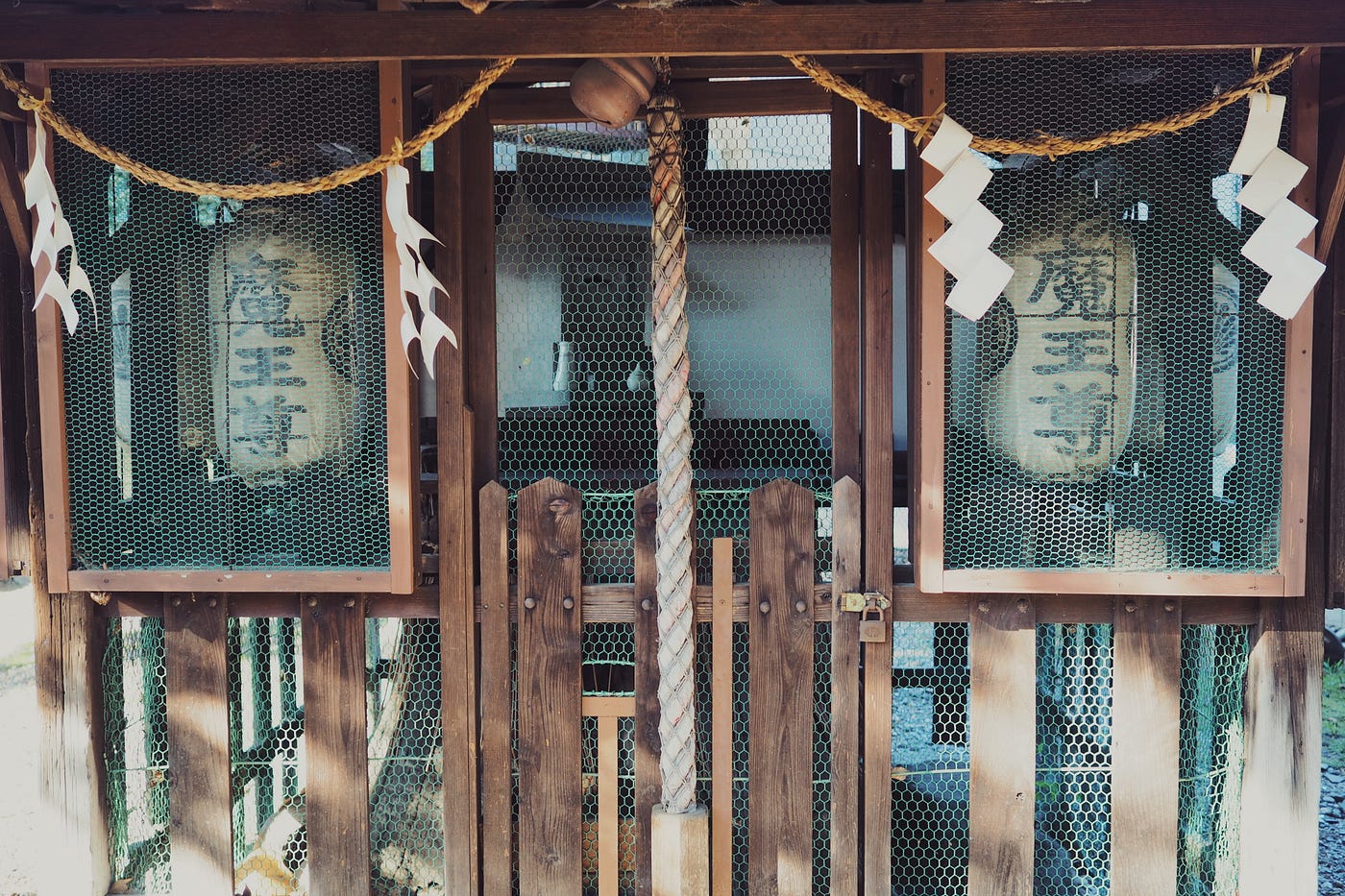 聖地之夏 超冷門京都景點 陰陽師安倍晴明子孫土御門家的稻住神社 李長潔 By 李長潔 Medium