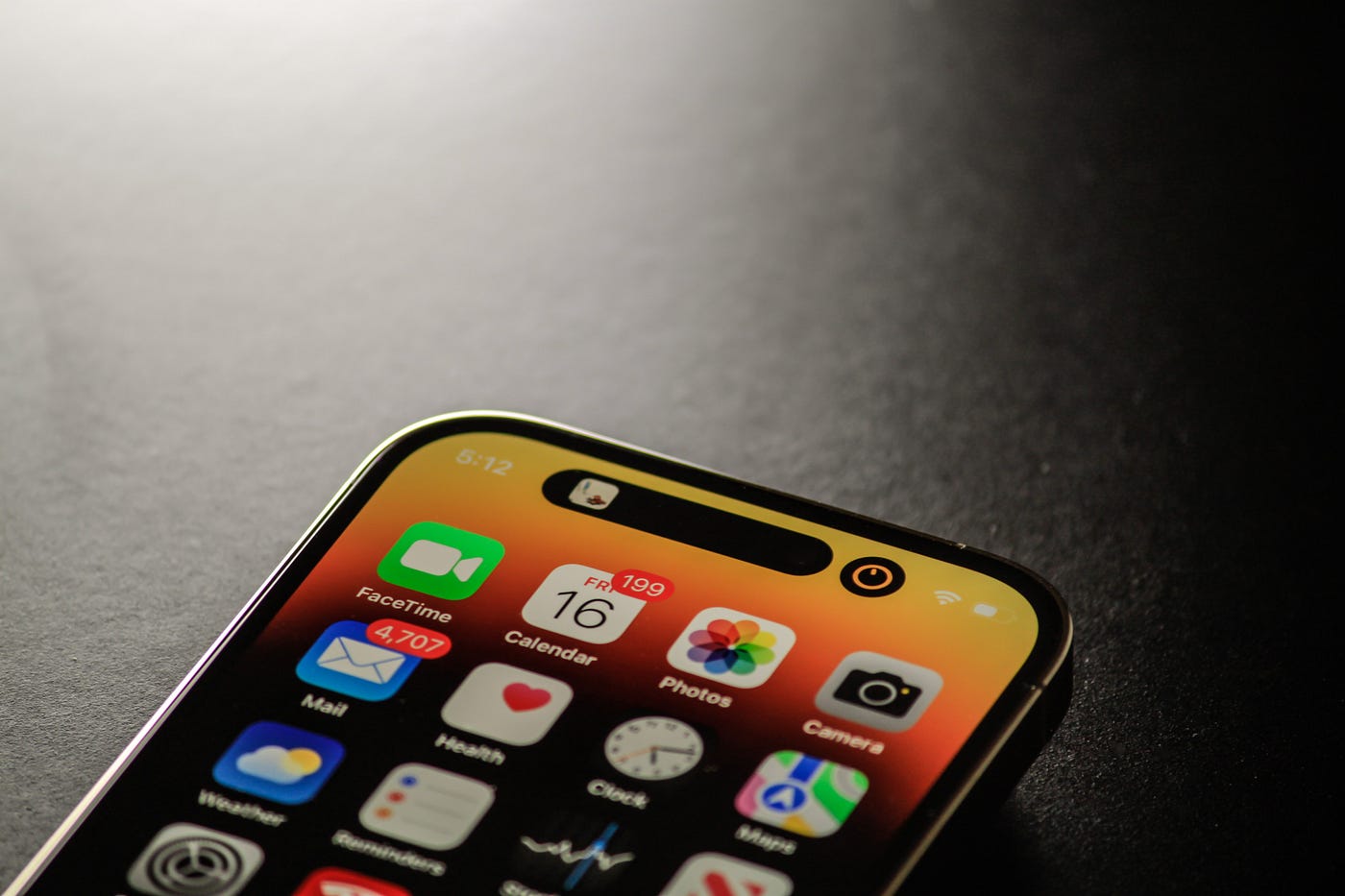 Which iPhone should you buy? The Ultimate Guide Medium