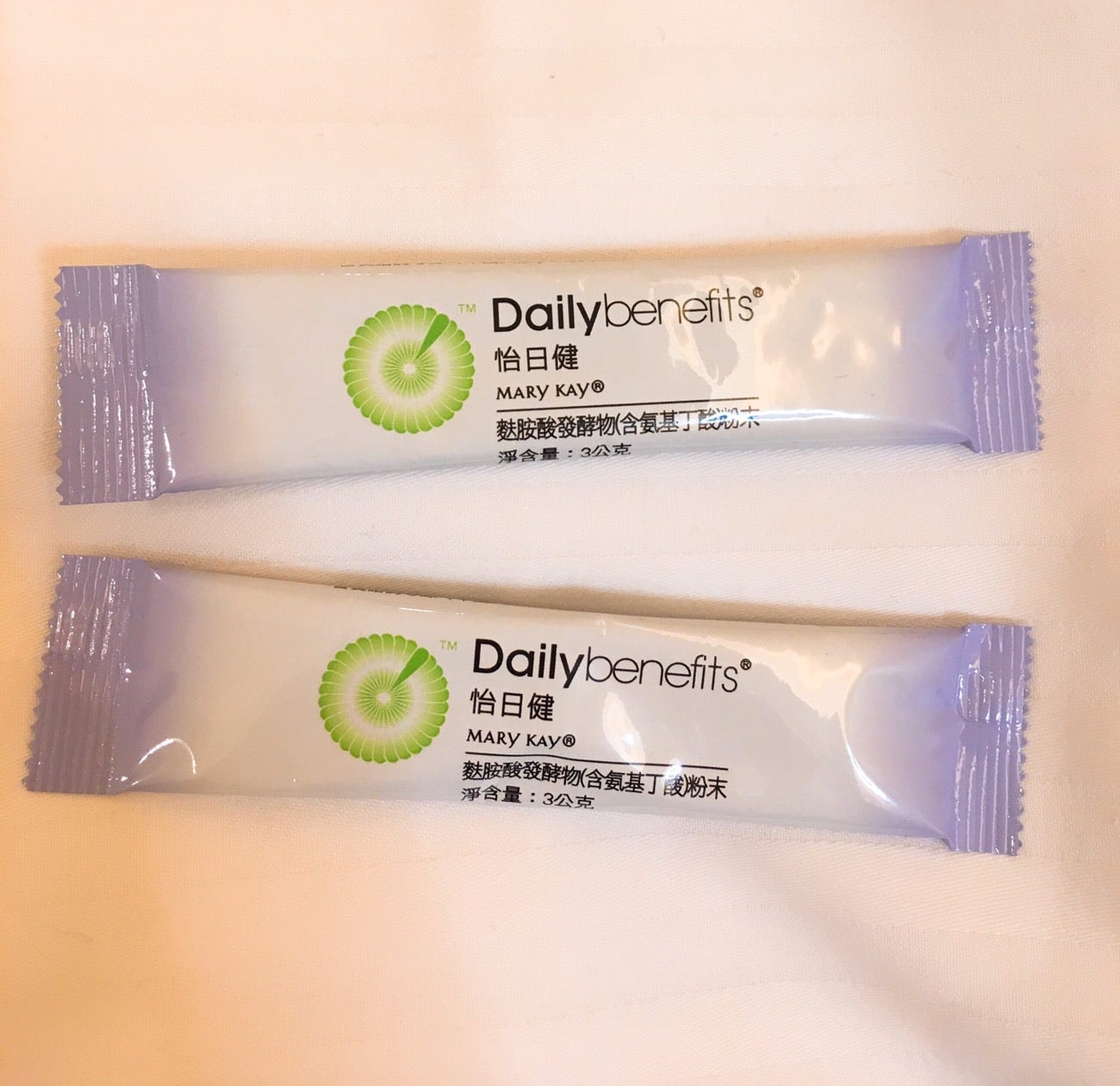 Mary Kay 調養品麩胺酸發酵物粉末 從很久以前我的睡眠品質就一直處於很糟糕的狀態 且非常淺眠 一點聲音就會被吵醒 即 By Yc A Joyspotter Space Medium