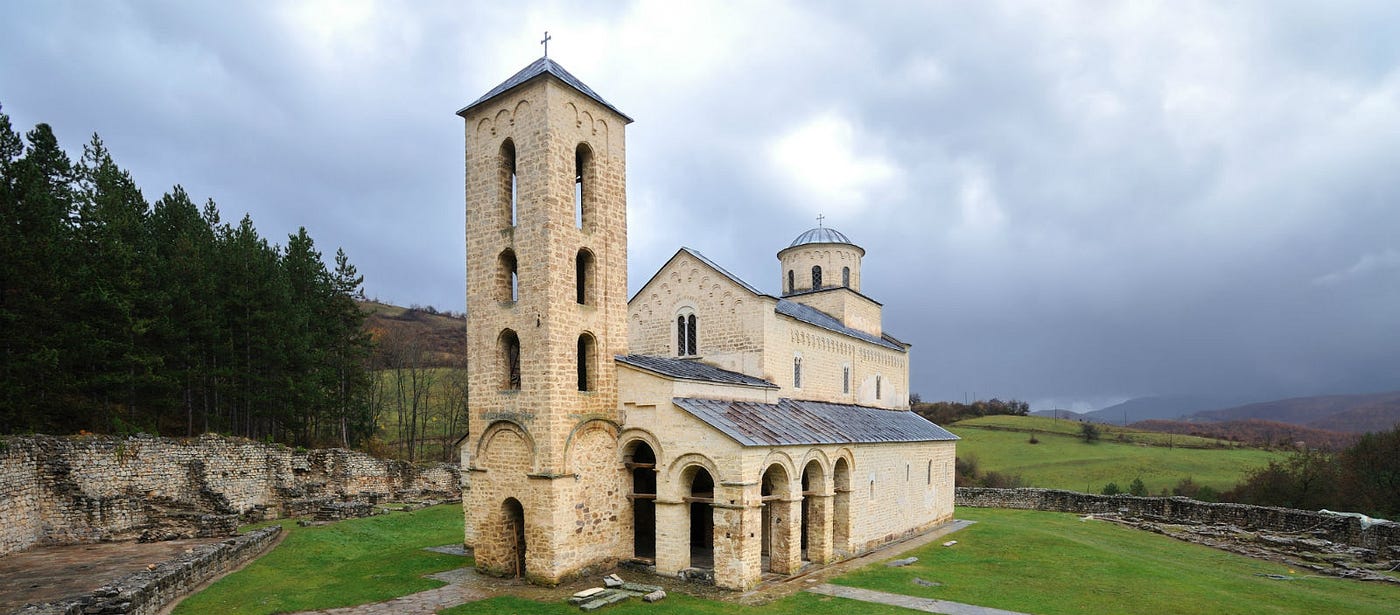 Monasterios. La Iglesia era responsable de llevar los registros durante la Edad Media.