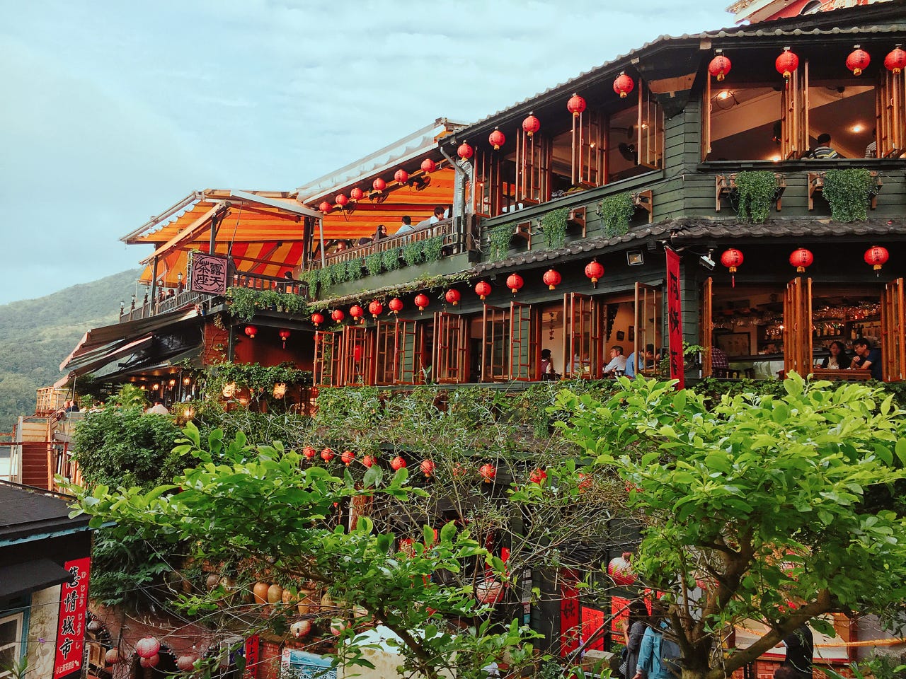 台湾に行ってきました 7 九份 台北5日目午後です 日本でも大人気の観光地 九份に行ってきました By Takuya Ichise Takuya Ichise Medium