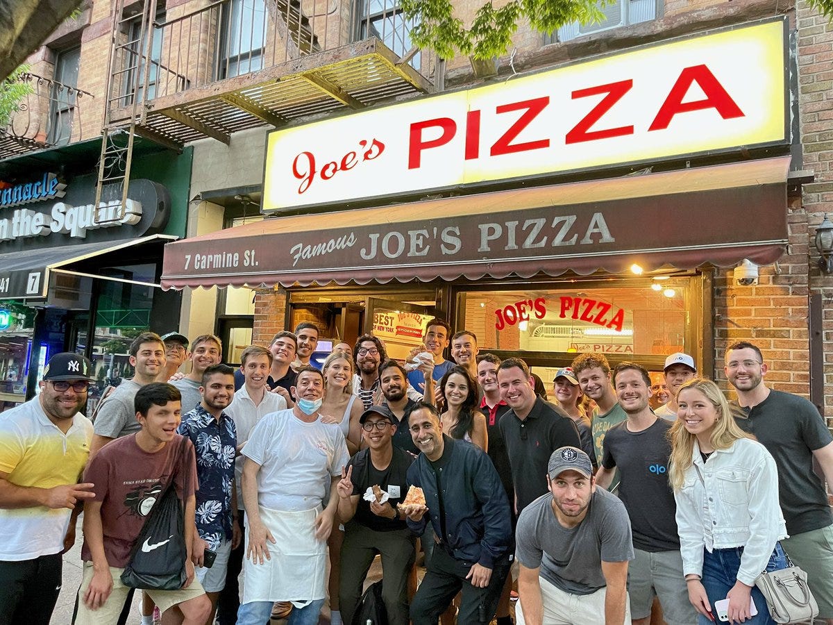 Joe’s Pizza