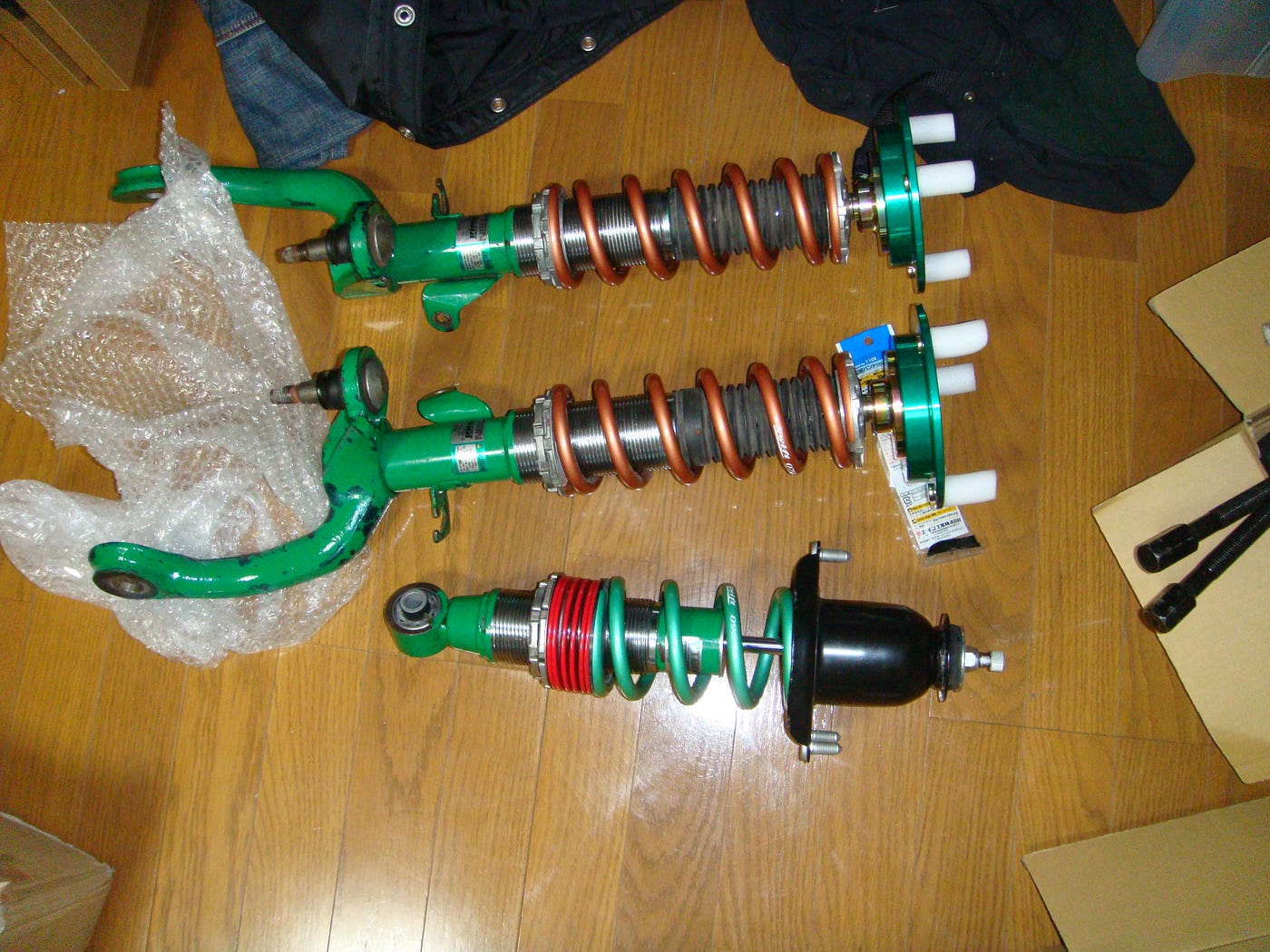 車高調の必要性 純正形状サスペンションとの比較 By Con Tomo Car Racing Medium 車高調の必要性 純正形状サスペンションとの比較 By Con Tomo Car Racing Medium
