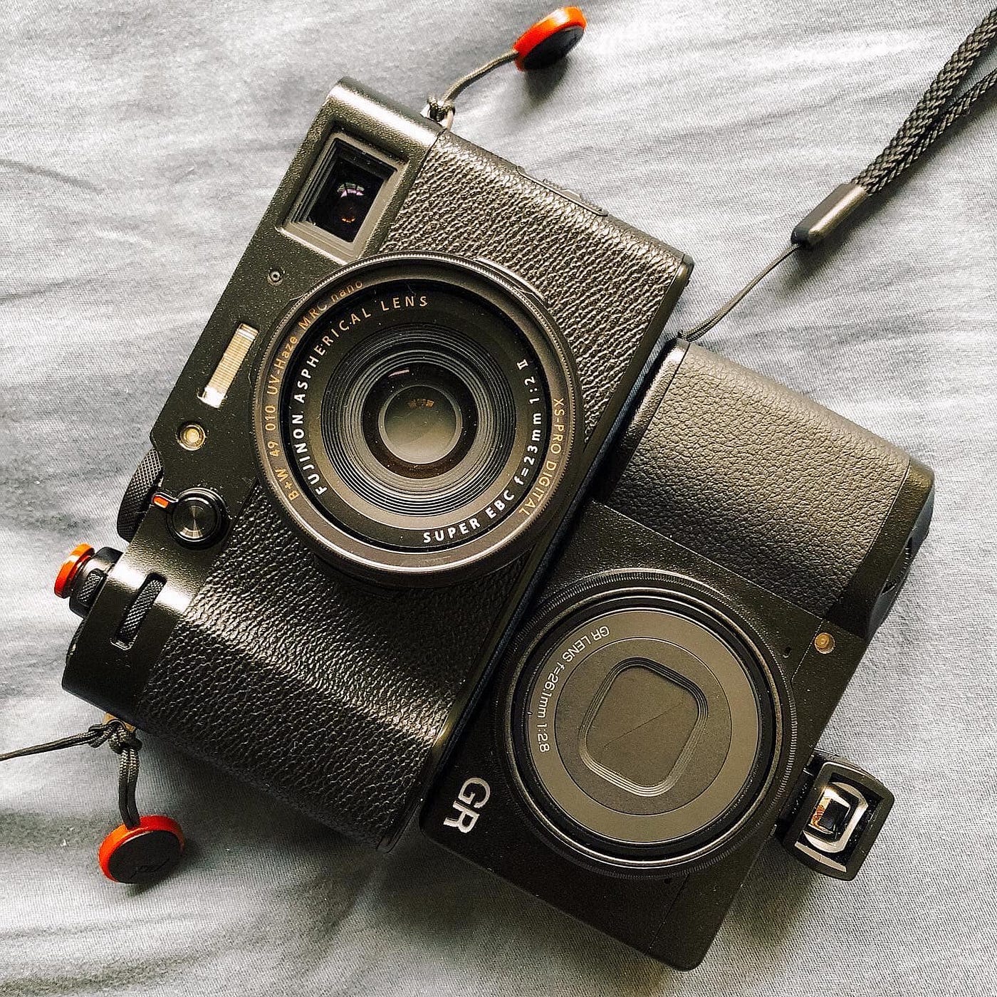 Fujifilm X100v vs Ricoh GR3x Which one Right for You? There are Blind A/B  Photos Test …The Design Concepts and Controls are completely different… |  by LI Sam | Rokkorxblog | Medium