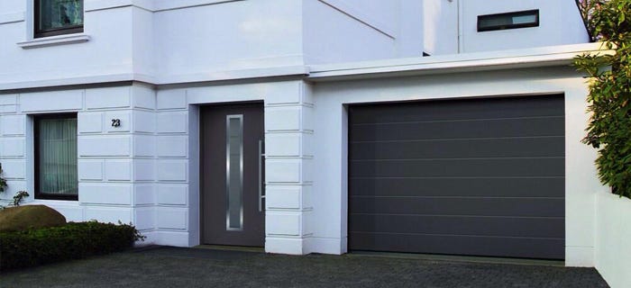 Remote Garage Doors And Its Different Parts For Operation