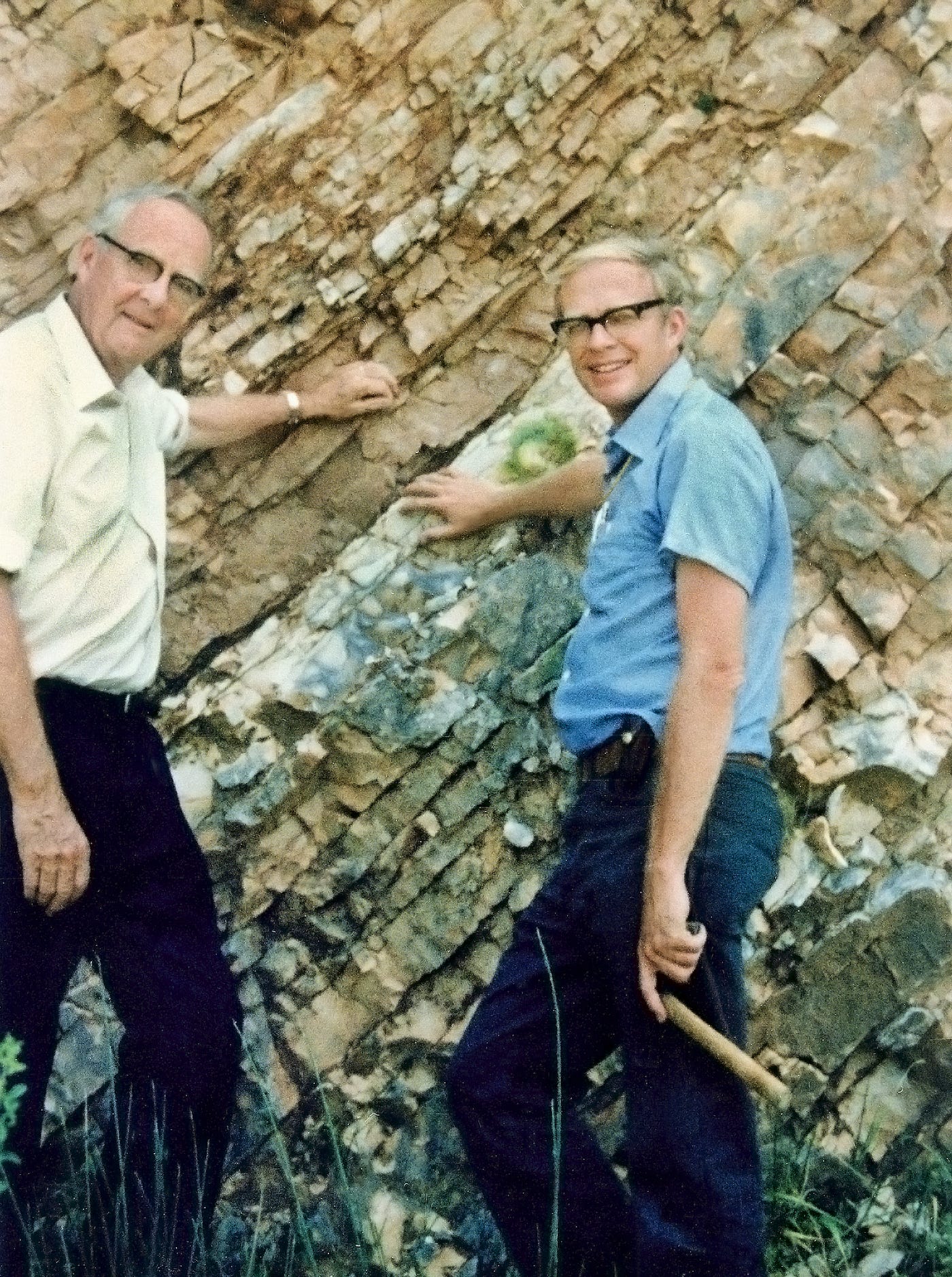 Walter Alvarez and Luis Alvarez at the K-Pg boundary, which bears the marks of the dinosaurs’ extinction