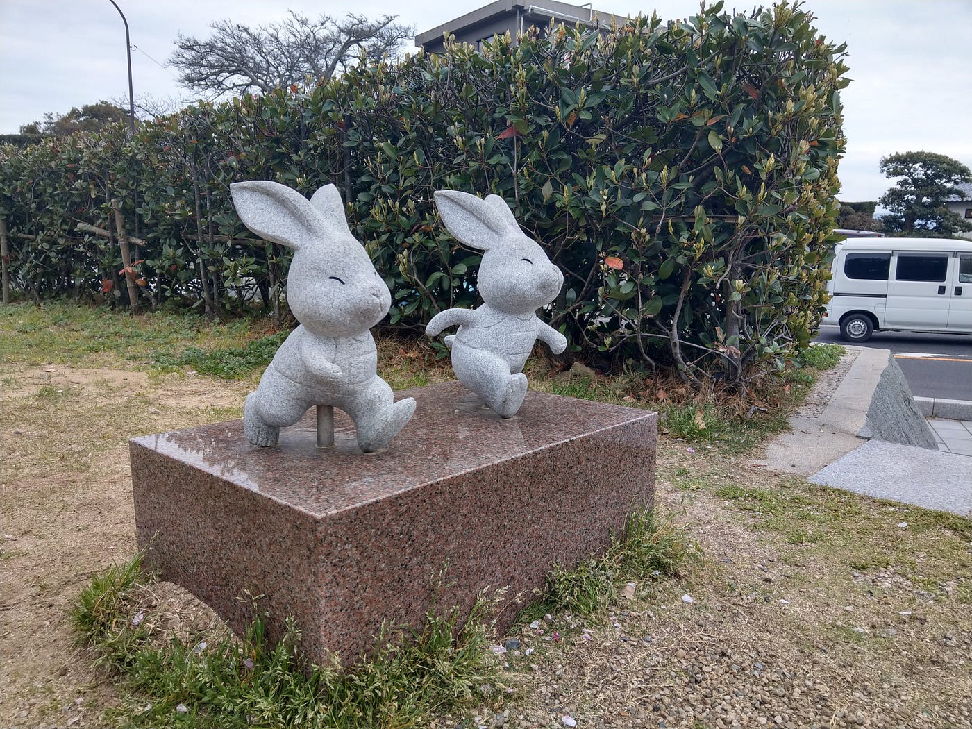 ウサギが好きなら島根行け かわいすぎる出雲大社のウサギたち どうもはじめまして 私 この度気付いたことがあります それは By いずみ Medium ウサギが好きなら島根行け かわいすぎる出雲大社のウサギたち どうもはじめまして 私 この度気付いたことがあります それは By いずみ Medium