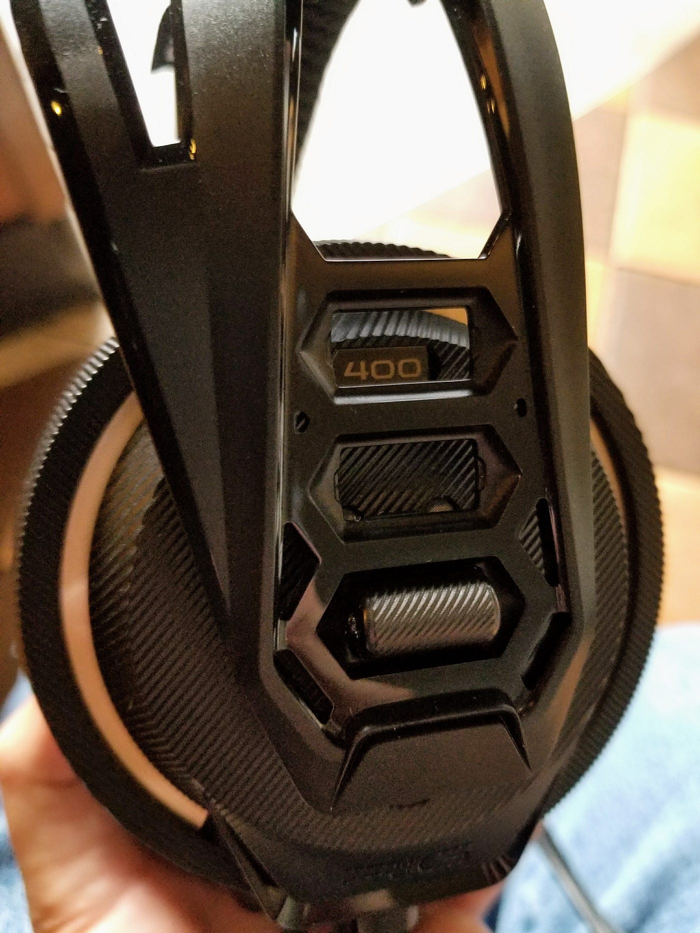 The $50 Plantronics RIG 400 is My New Favorite Headphone | by Alex Rowe |  Medium