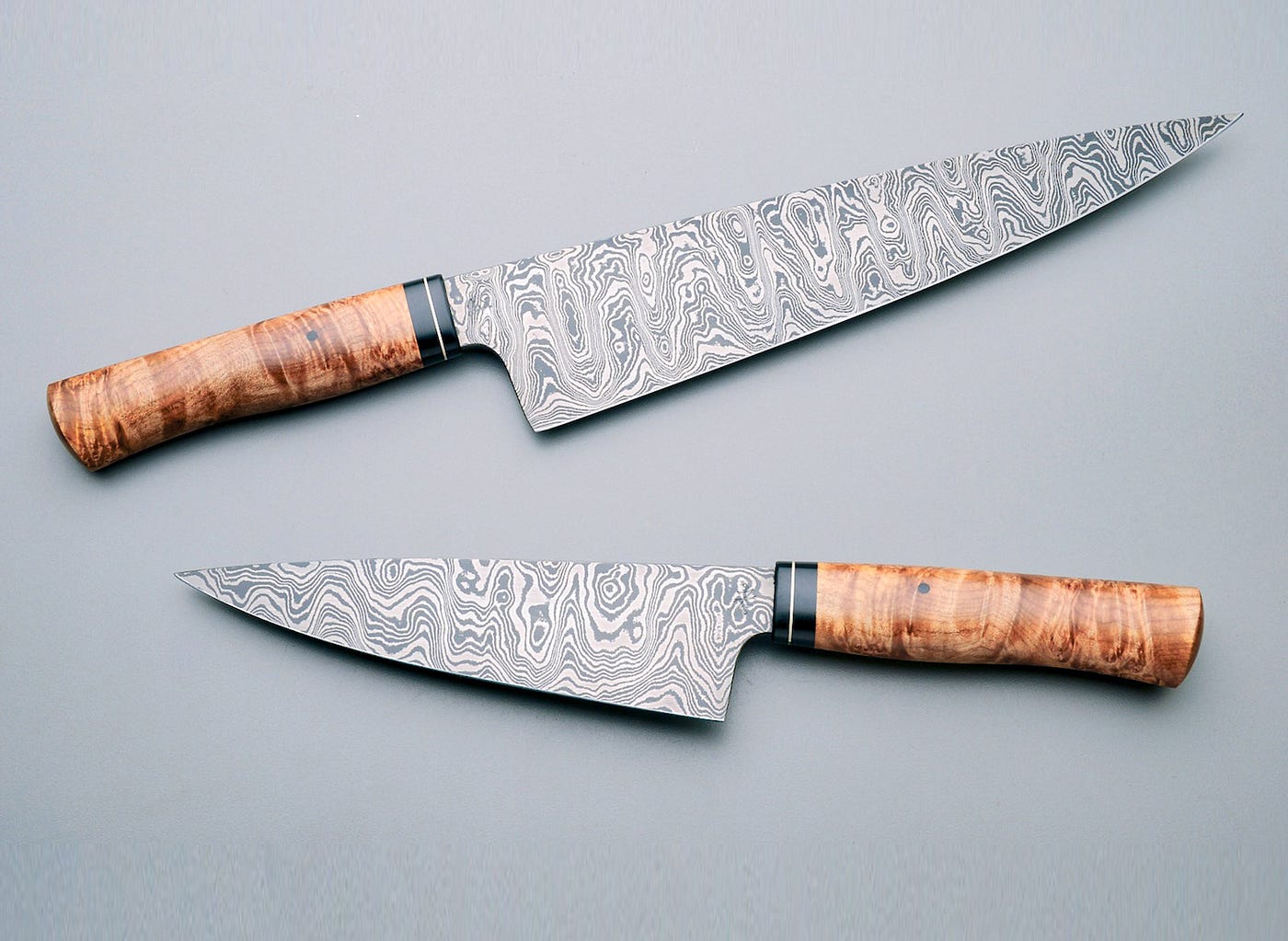 How to distinguish a real Damascus knife?