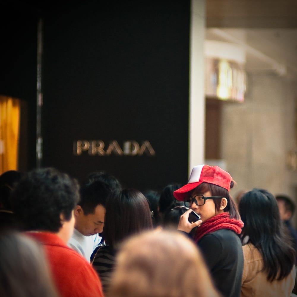 devil wears prada marc jacobs bag