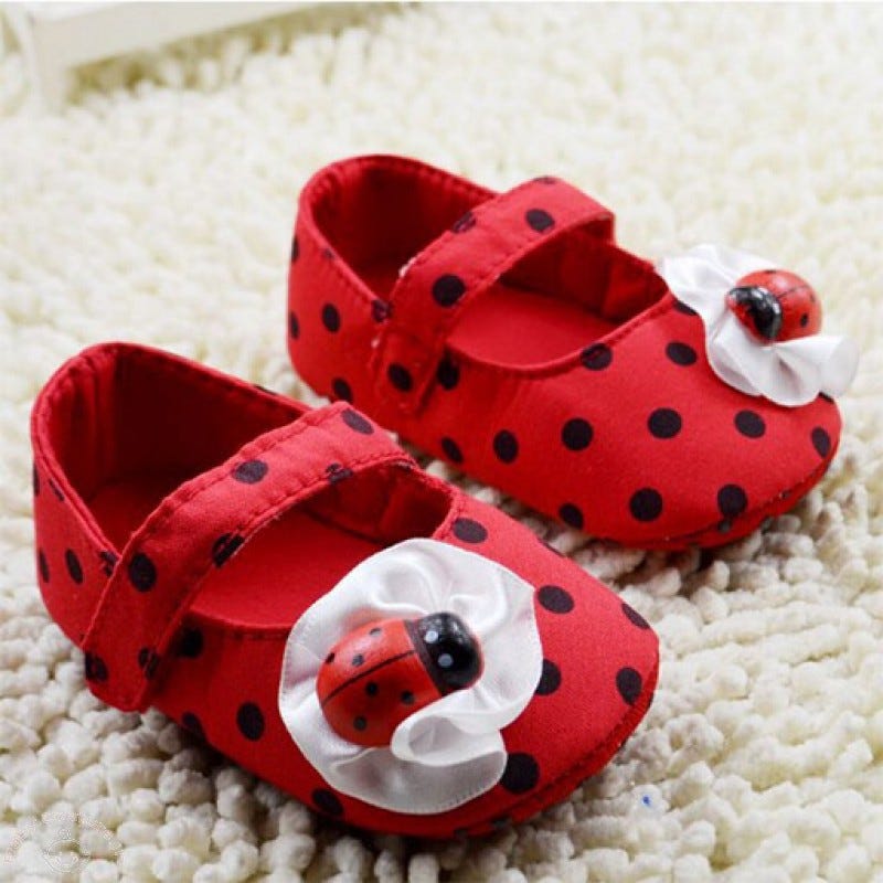 stylish baby shoes