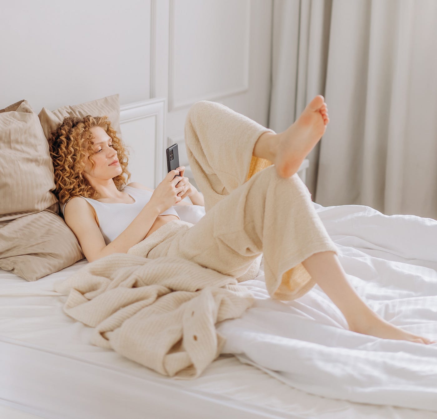 5 WindDown Rituals to Relax Your Mind After Work by Karo Wanner