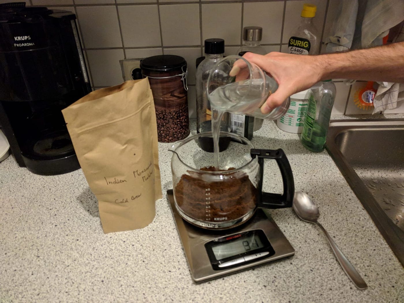 How to make your own Cold Brew Coffee by Voyage Wizard Medium