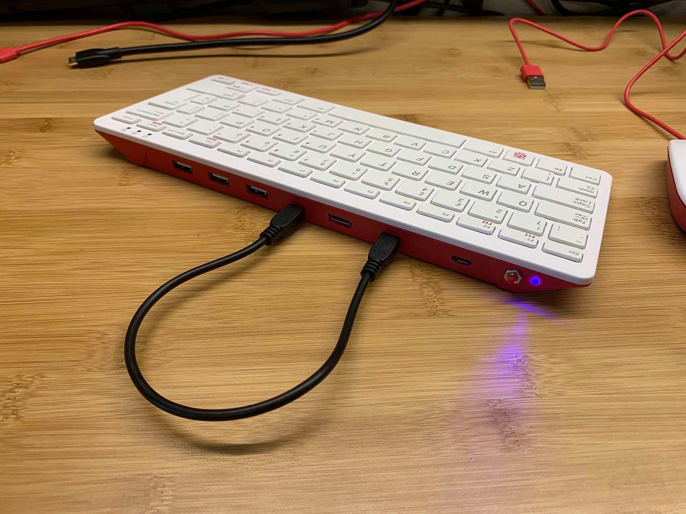 How to Put a Raspberry Pi Inside the Official Raspberry Pi Keyboard ...