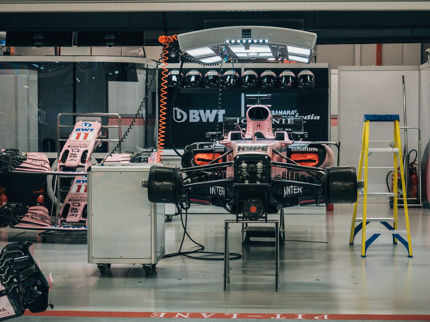 How to Make Epoxy Floors Shine. How to make epoxy floors shine? Make