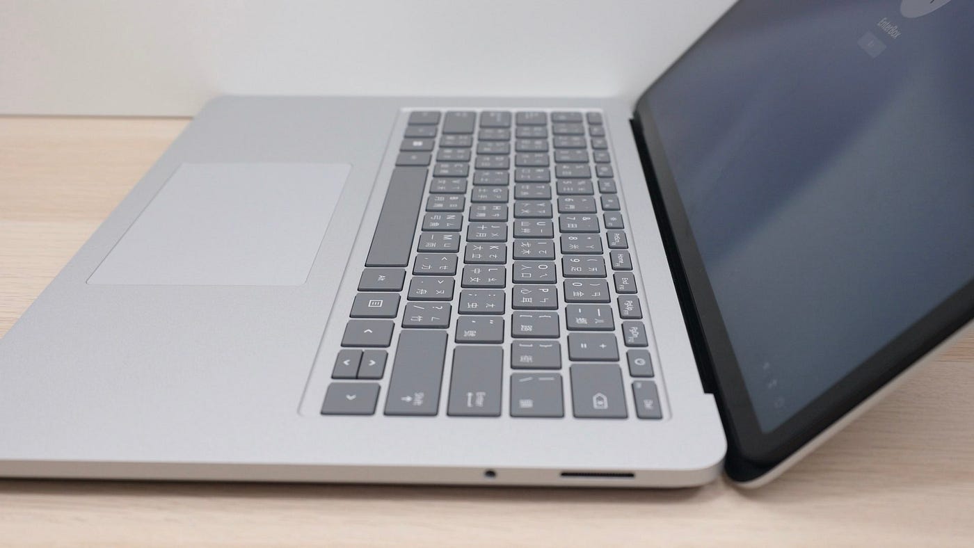 邁向高性能筆電，同時變身平板 Microsoft Surface Laptop Studio 商務版