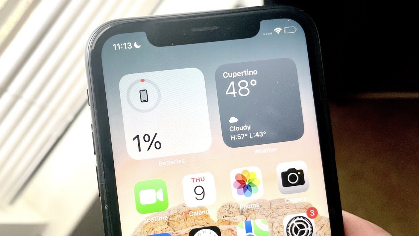 Apple Is Making The Iphone Xr Again Kind Of By Simple Alpaca Medium