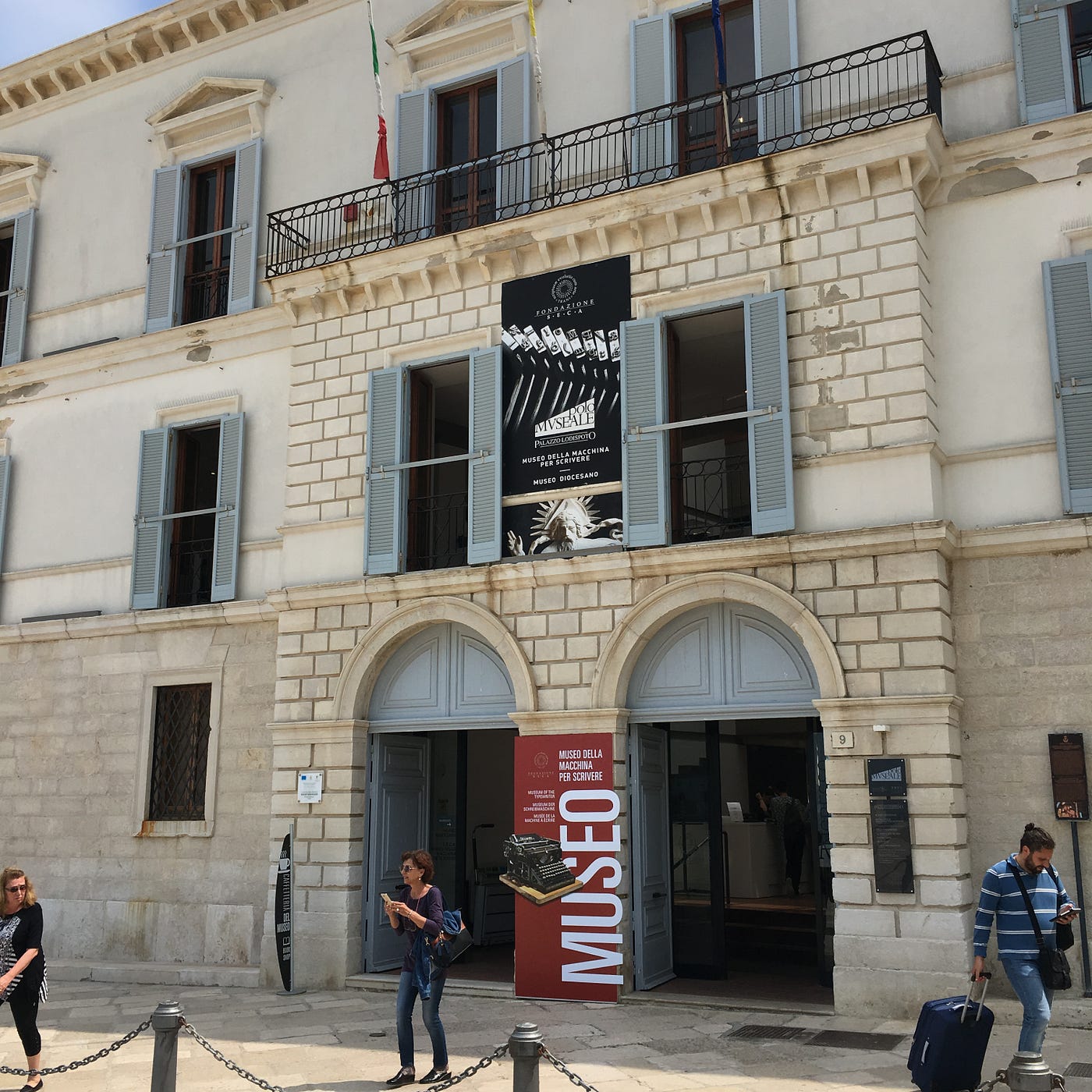 An Unexpected TypeWriter Museum…. Trani is a beautiful small town in