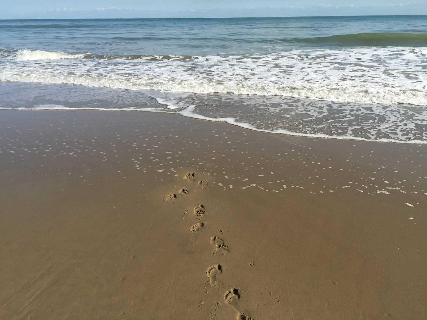 Beautiful beach and said photo — taken in Abu Dhabi.