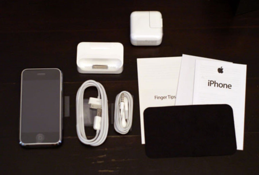 The iPhone experience told by the accessories in the box | by Michael  Beausoleil | UX Collective