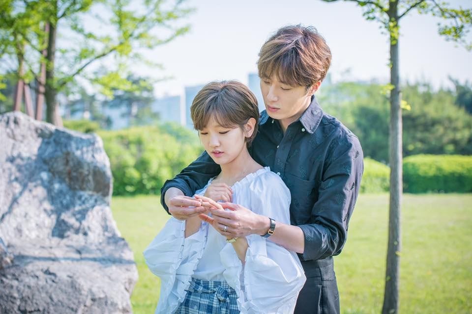 Cinderella And The Four Knights Kissasian 2025 - Main Image