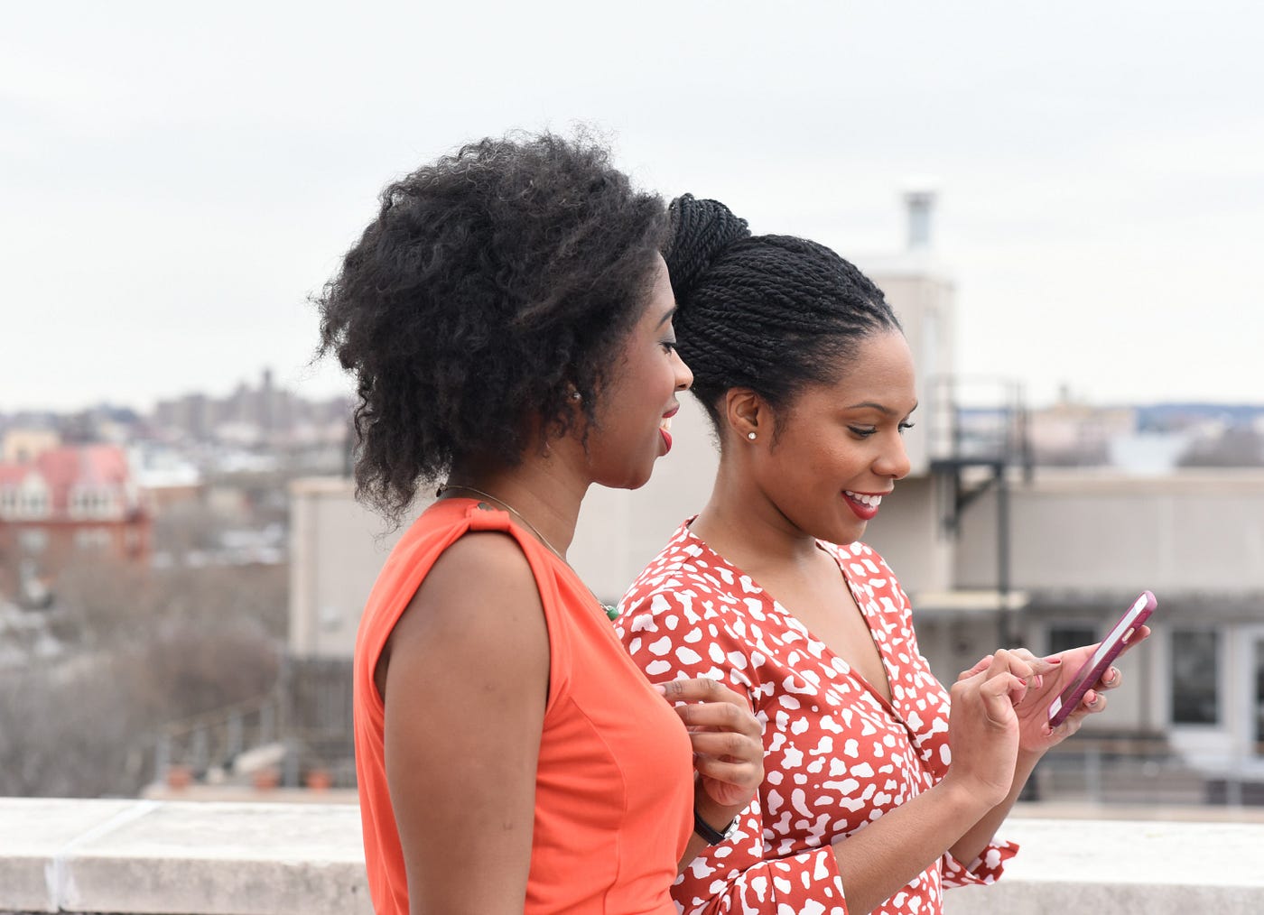 5 Habits of Highly Effective Networkers | by Marielle Legair | Medium