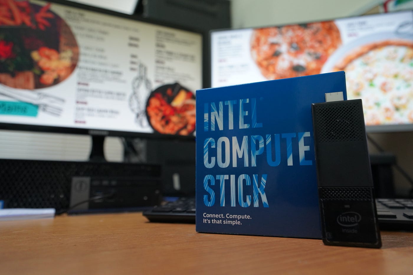 small electronic display screens free sample