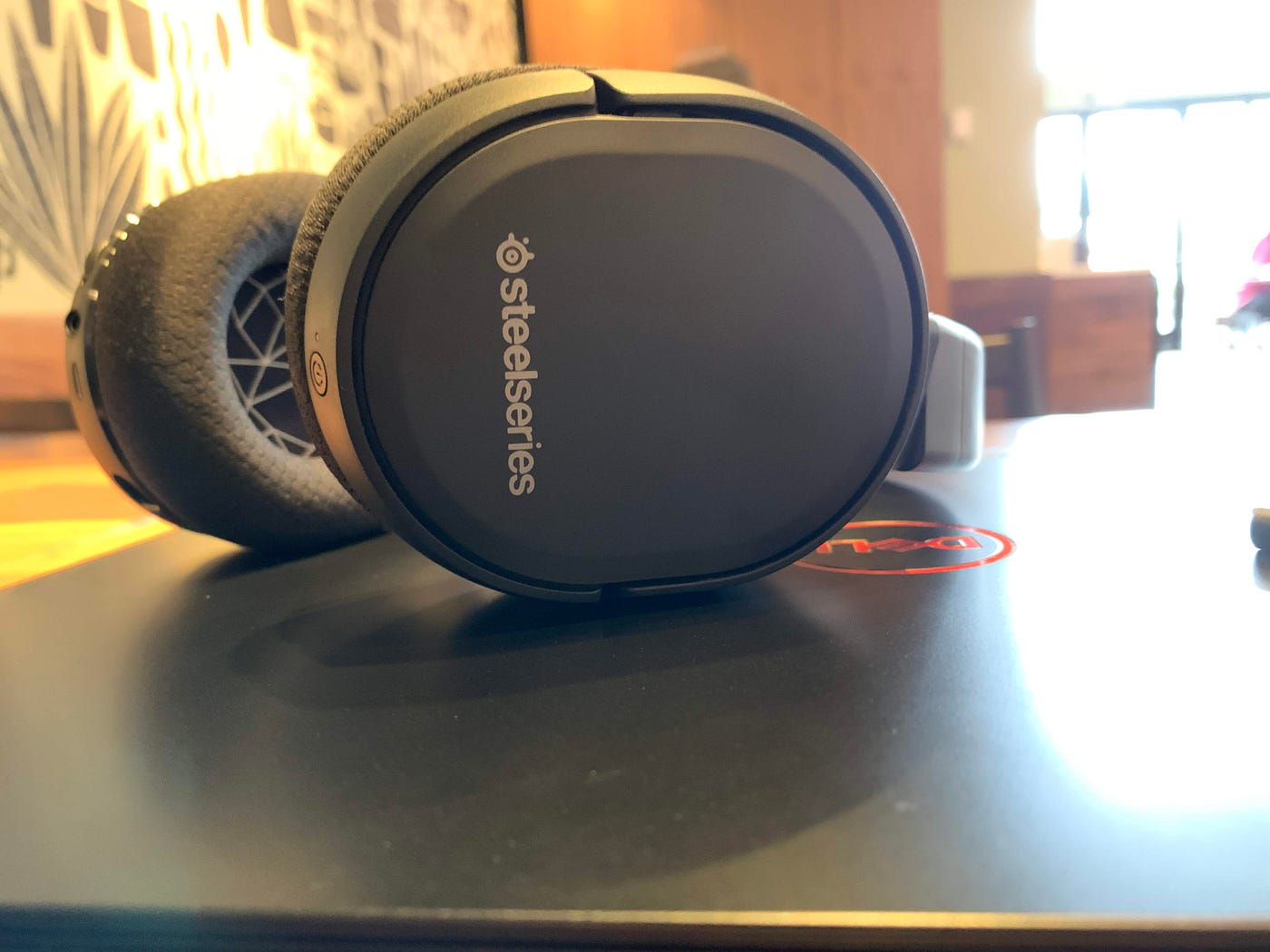 Steelseries Arctis 1 Wireless Gaming Headset Review By Alex Rowe Medium Steelseries Arctis 1 Wireless Gaming Headset Review By Alex Rowe Medium