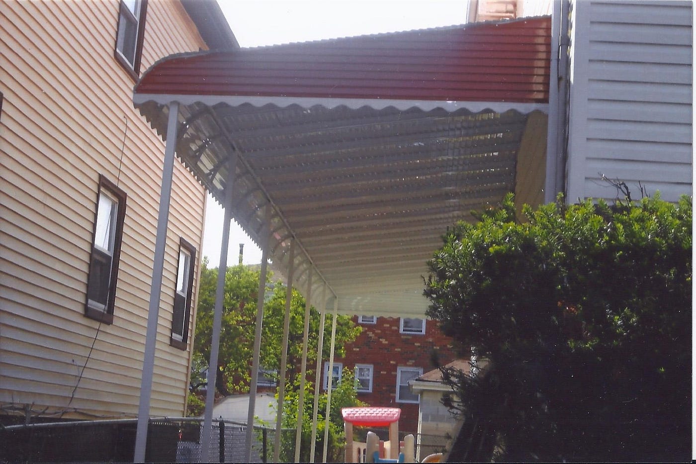 Best Awnings for decks, patios & porches in New York’s 5 boroughs by Elite Awning Builder's