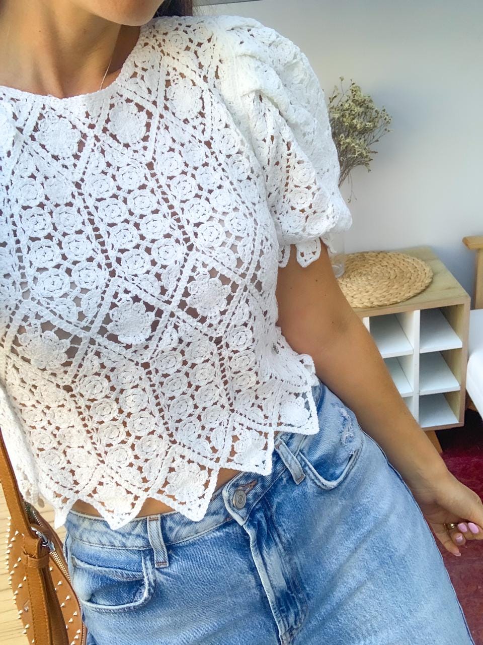 Mayorista Blusas De Broderie En Flores | by Lucianatroisi | Medium