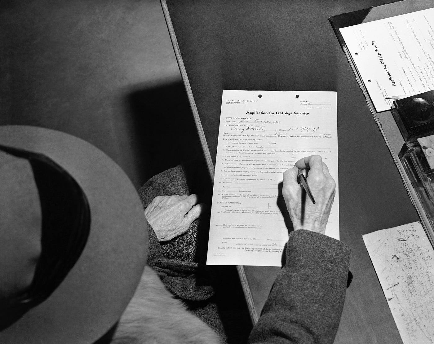 This amazing woman is the forgotten architect of the American Social  Security system | by Stephanie Buck | Timeline
