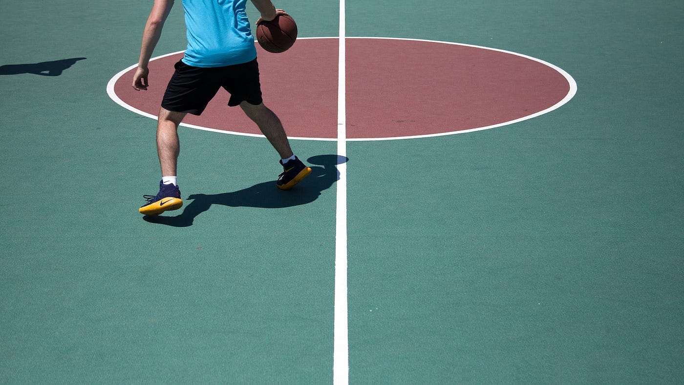 Ser un atleta Nike. 1er. experimento de #InsertarLogoDe | by Milciades  Balbuena | Medium