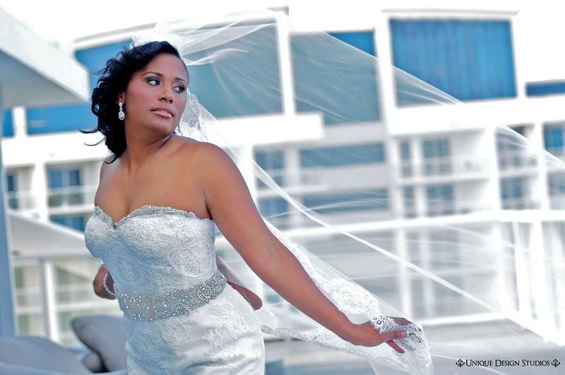 The Role Of Makeup Artist And How To Find A Good One By Lisa Merritt 