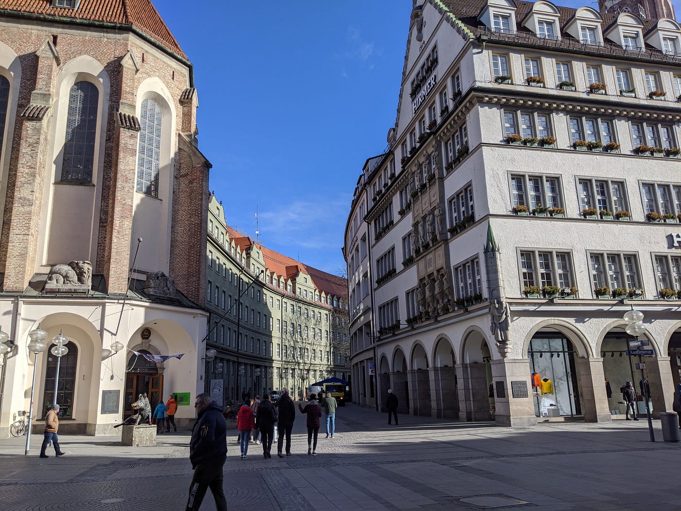 年冬 ドイツ旅行記 その2 ミュンヘン ザルツブルク編 By Ryosuke Sato Ryosan 470 Medium 年冬 ドイツ旅行記 その2 ミュンヘン ザルツブルク編 By Ryosuke Sato Ryosan 470 Medium