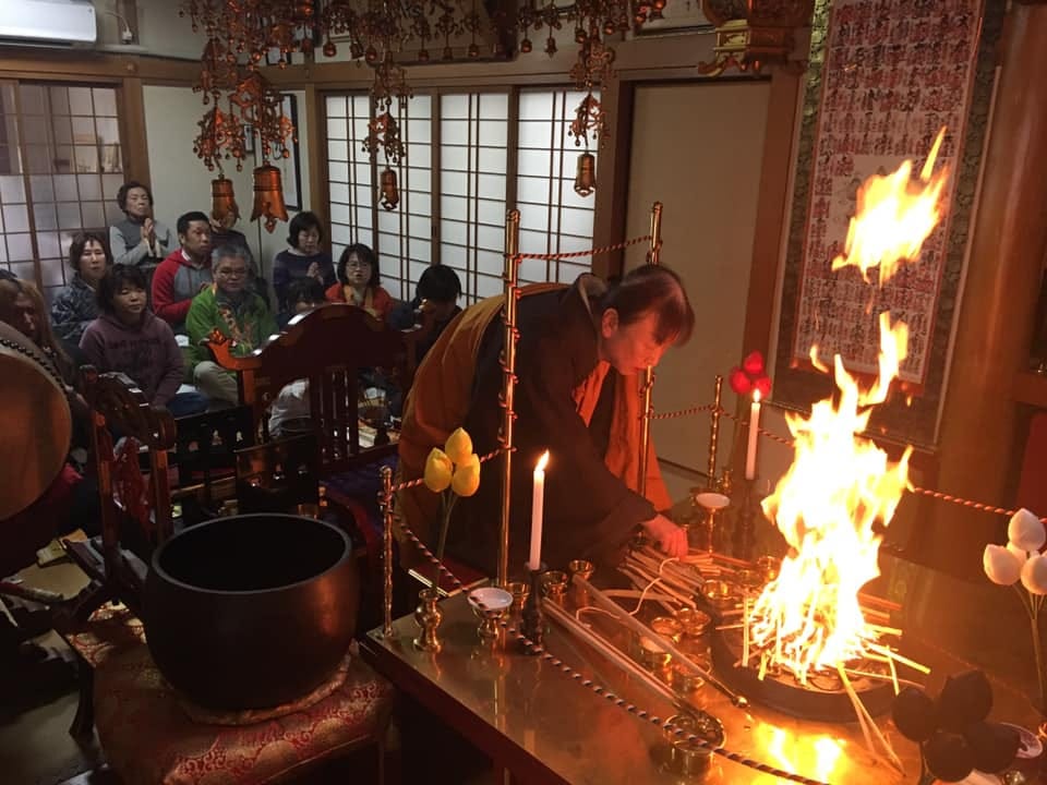 19 03 24 性善寺 護摩法會巧遇身兼av女優的跨性別僧侶 By Chang Yu Chieh 石川カオリのブログ Medium
