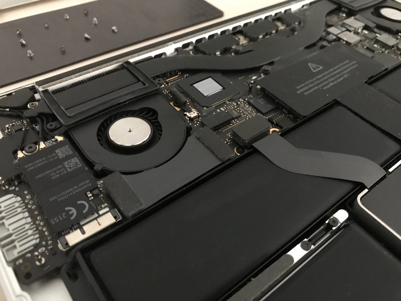 Opening and cleaning MacBook Pro after 5 years of heavy usage! by Luka Lopusina Medium