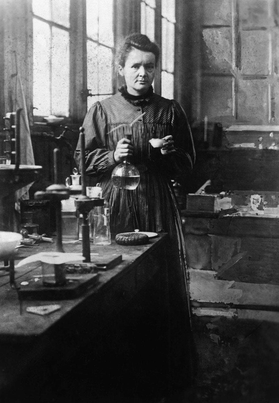 Marie Curie: a polonesa que inventou o raio X e descobriu a ...