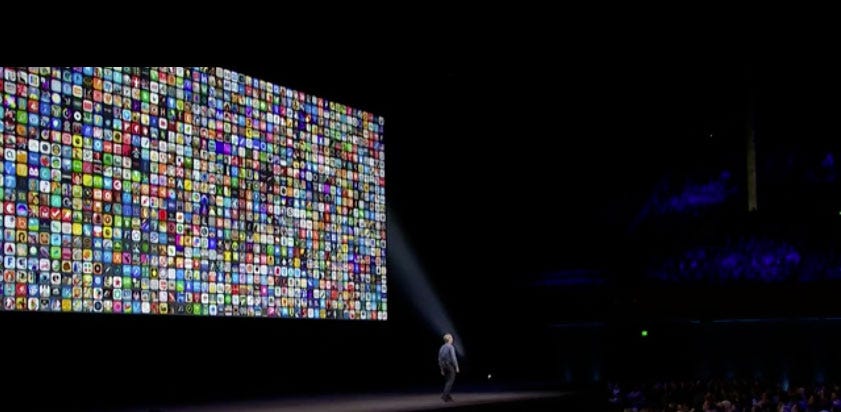 Wwdc16マニアチェックの覚え書き ステージスクリーンサイズが 16 9のワイドスクリーンに変わった By Danbo Medium Wwdc16マニアチェックの覚え書き ステージスクリーンサイズが 16 9のワイドスクリーンに変わった By Danbo Medium