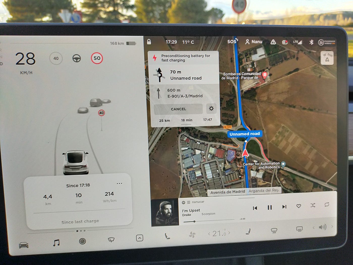 Analyzing the new tesla UI 🎄“2020 48 26” 🎄 | by Diana López | UX Planet