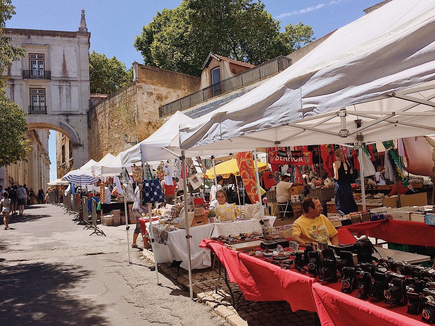 local market travel for backpackers Lisbon