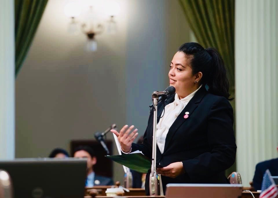 Assemblymember Wendy Carrillo makes remarks on the Assembly floor.