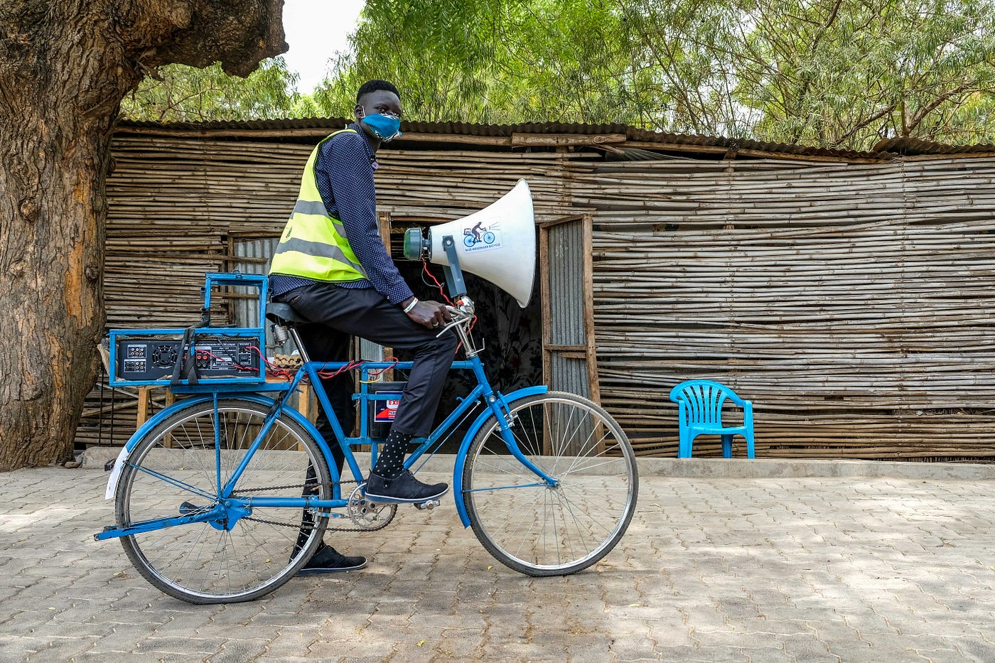 Blue Messenger Bicycles bring lifesaving information to South Sudan | by UN  Development Programme | Medium