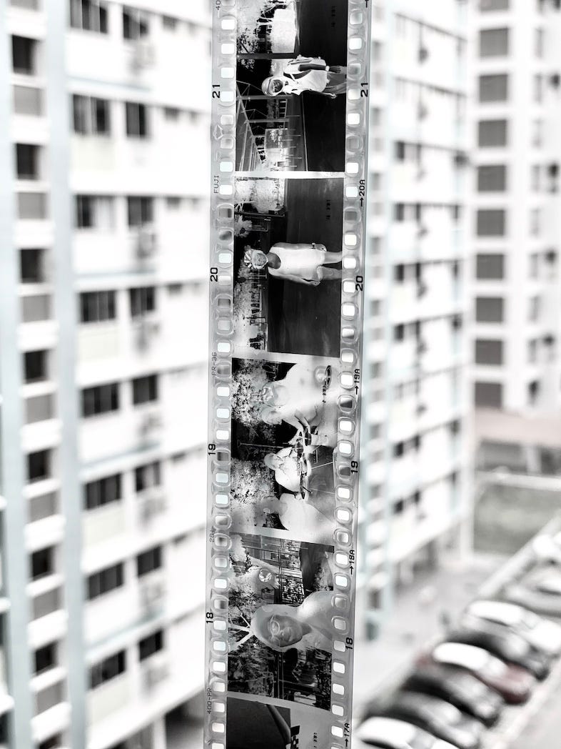 Developing 35mm film on the Ars Imago Lab Box — Review by Pandora