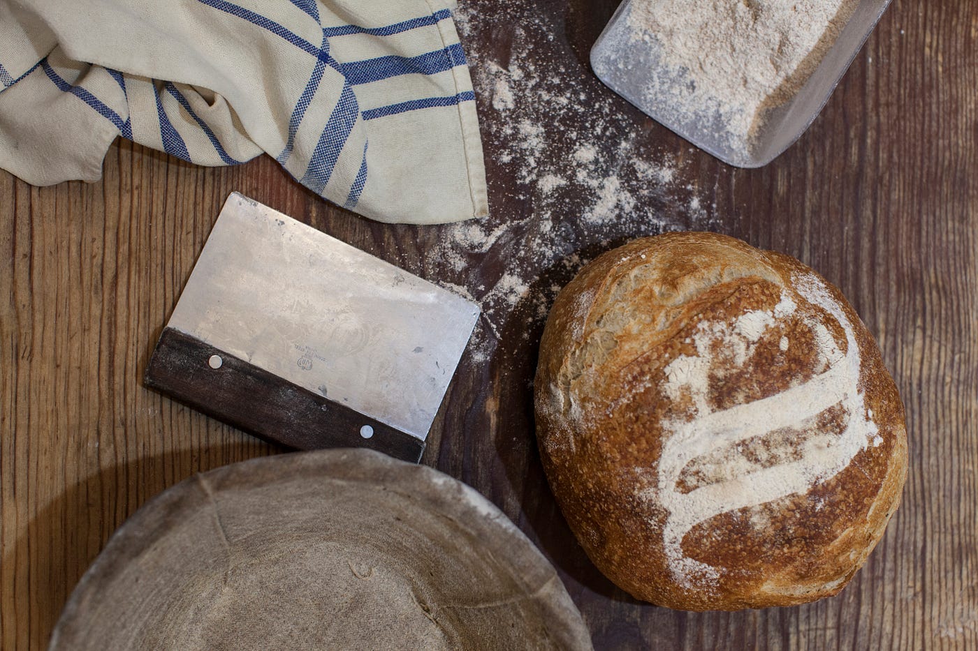 Del horno a tu mesa. La mejor panadería de la ciudad a tu… | by Mercadoni  News | Medium