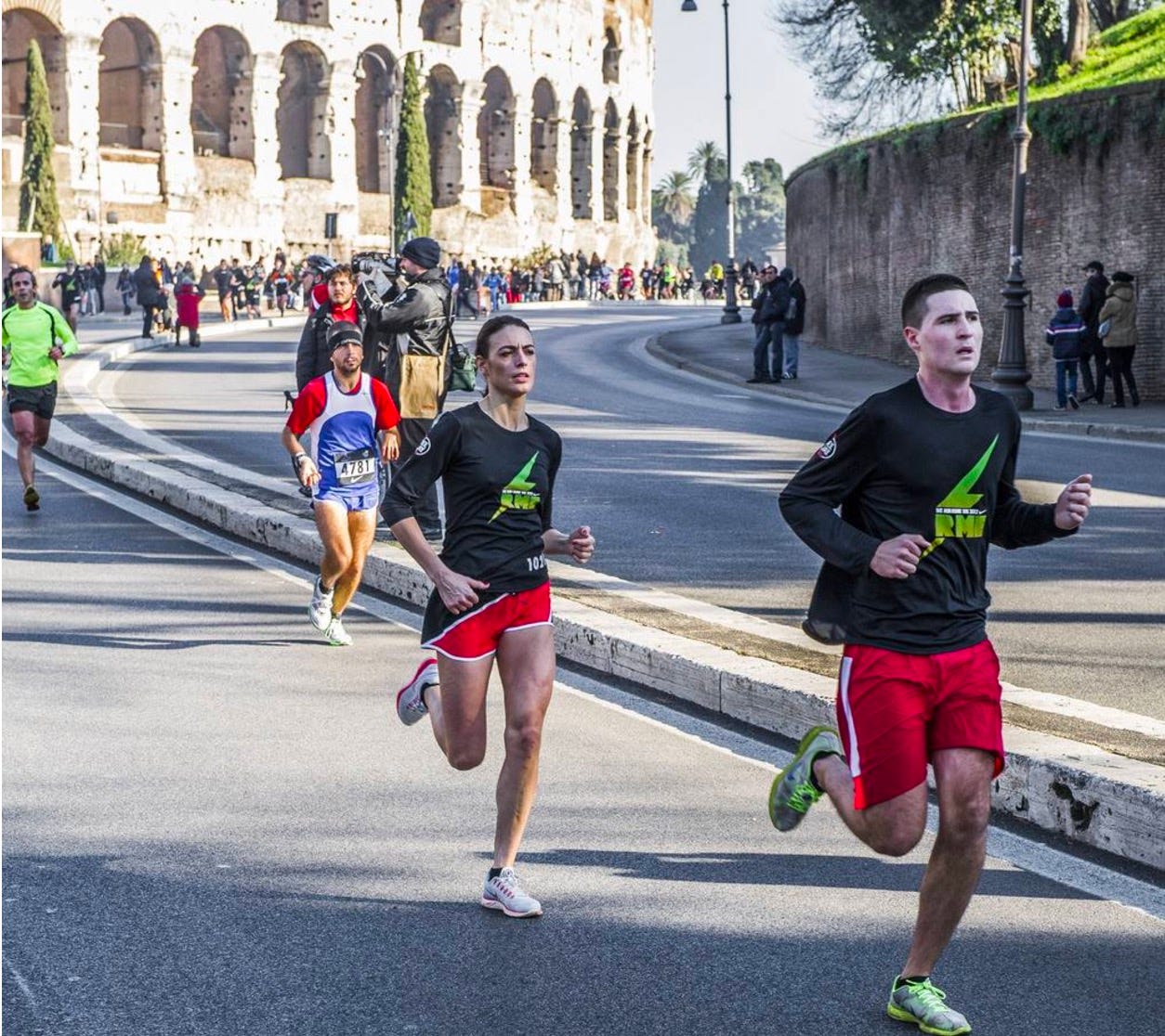 nike vapormax flyknit size 12