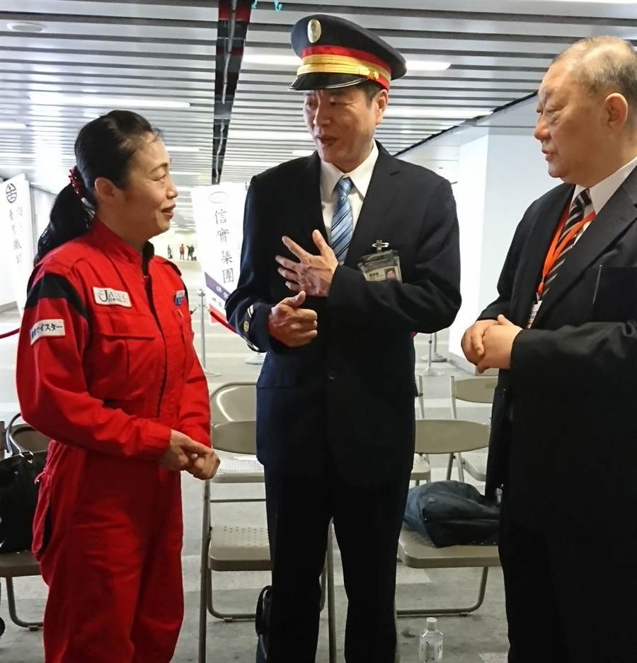 日本國寶級清潔員成功的秘訣用 心 去工作 日本羽田機場從16 年開始連續四年獲得skyrax By Joel Fukuzawa Medium