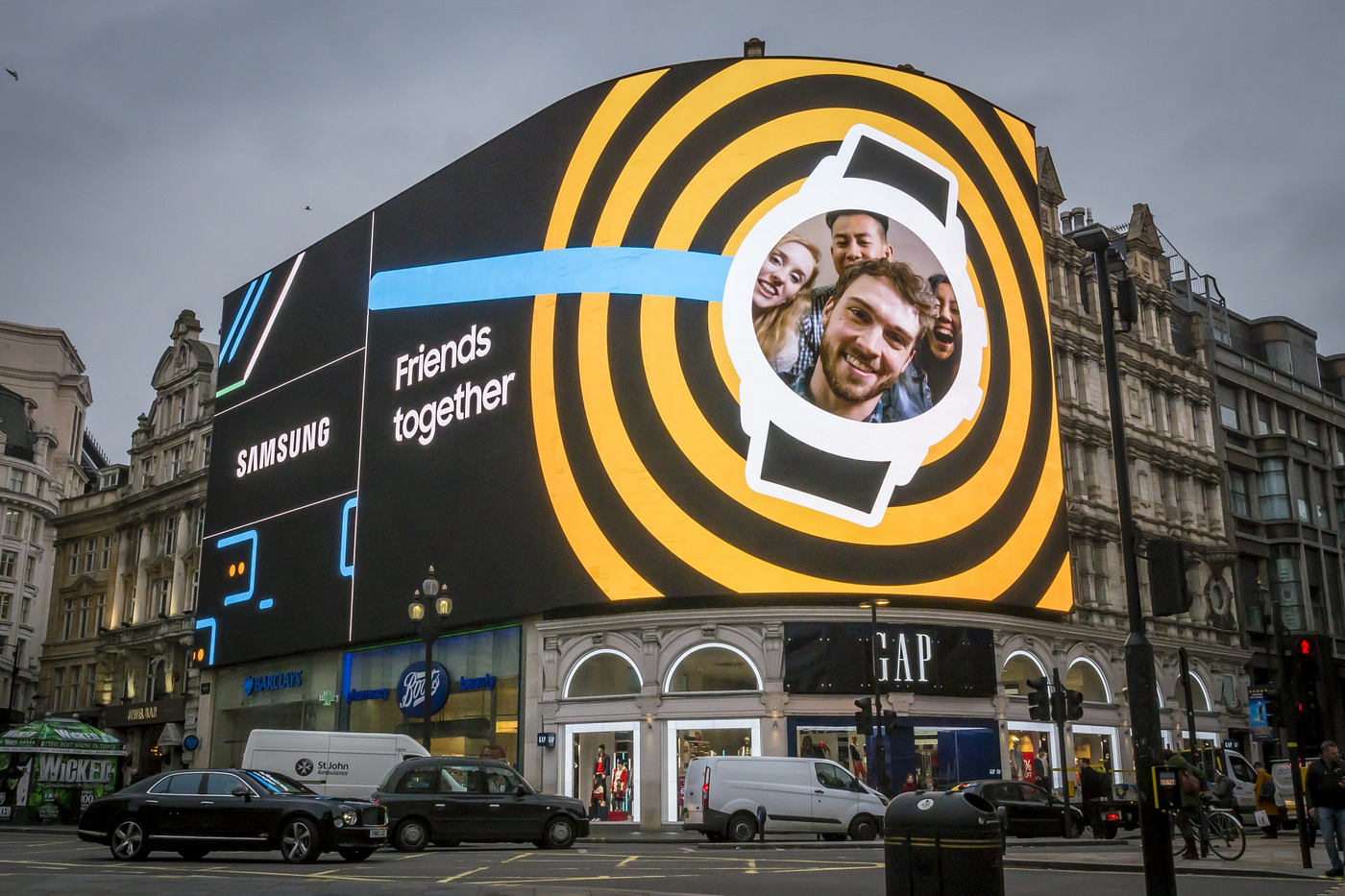 Campaign Samsung Be Together Even When You Can T By Cheil Uk Cheil Uk Medium