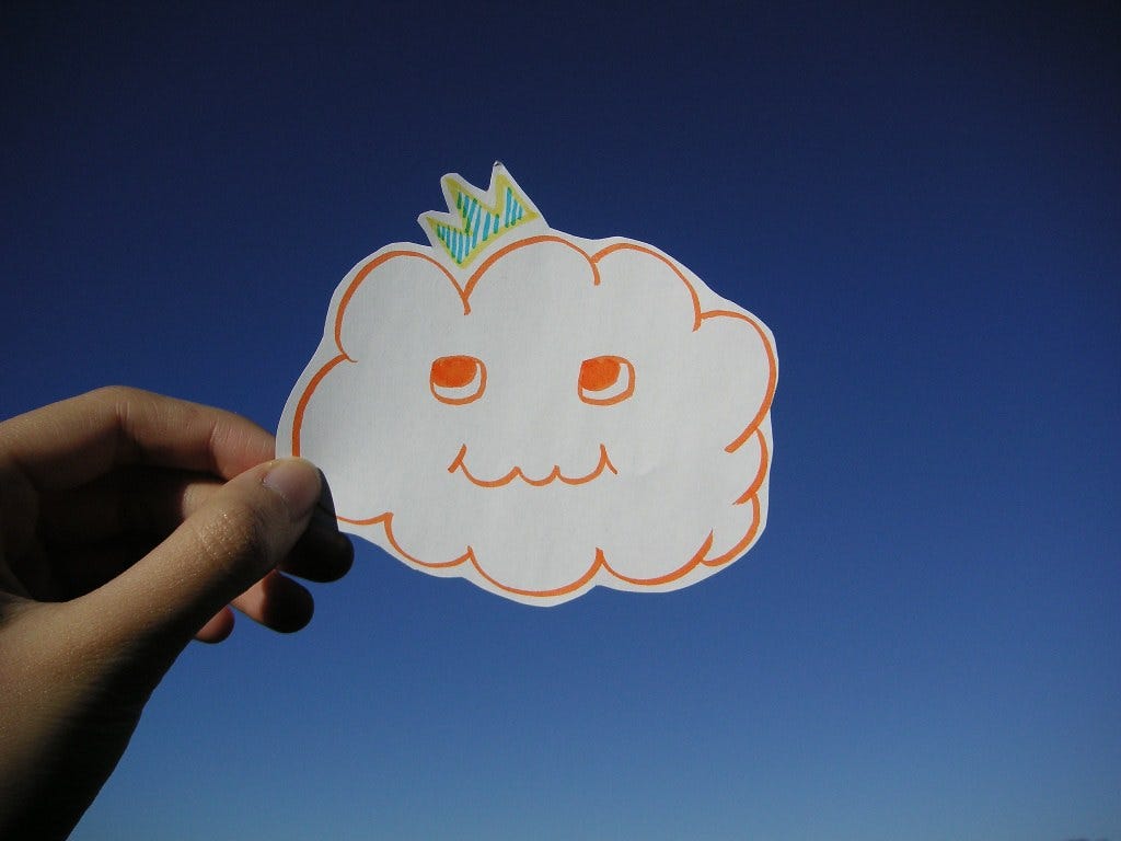 A photo of the cloud from https://www.flickr.com/photos/kky/704056791