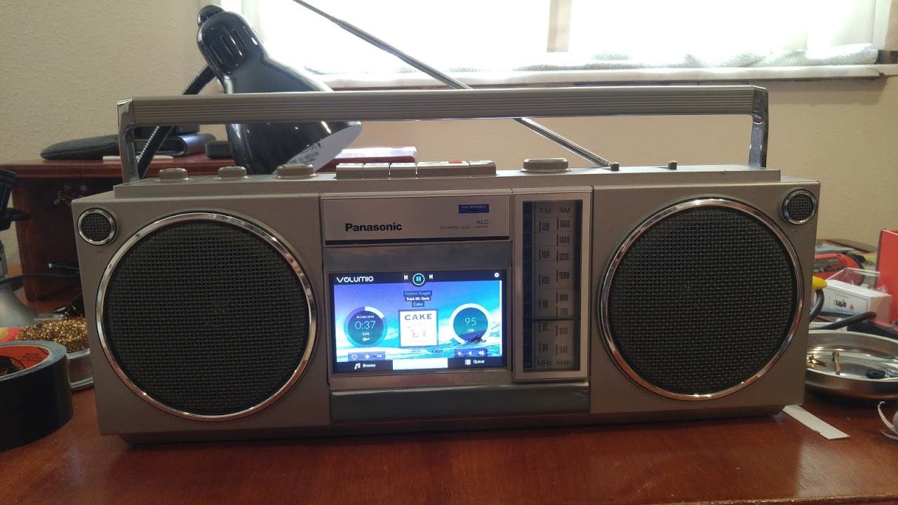 Every Boombox Should be Upgraded with a Raspberry Pi and ...
80s Boombox Panasonic