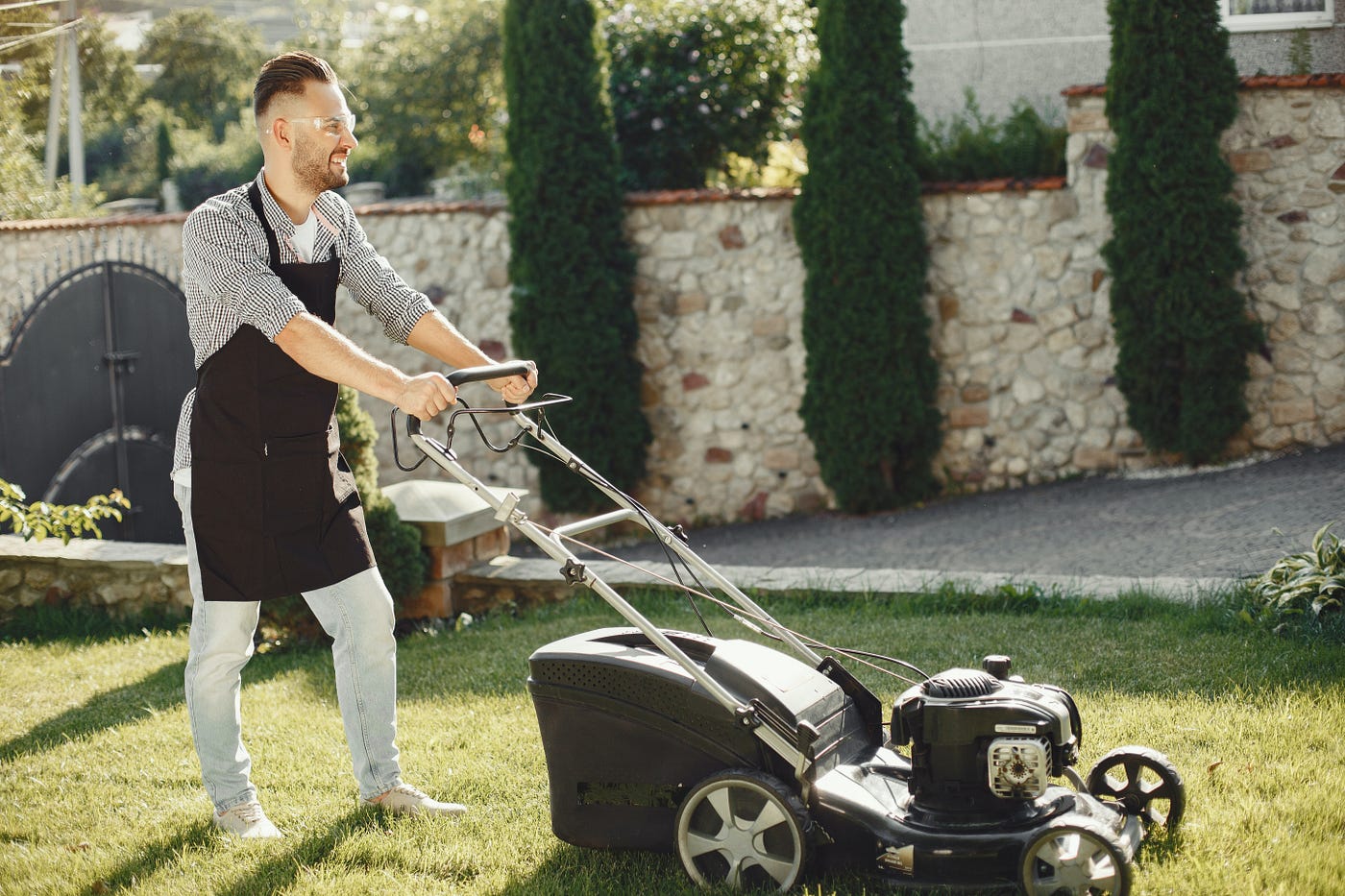 Commercial Lawn Mowing Bibra Lake